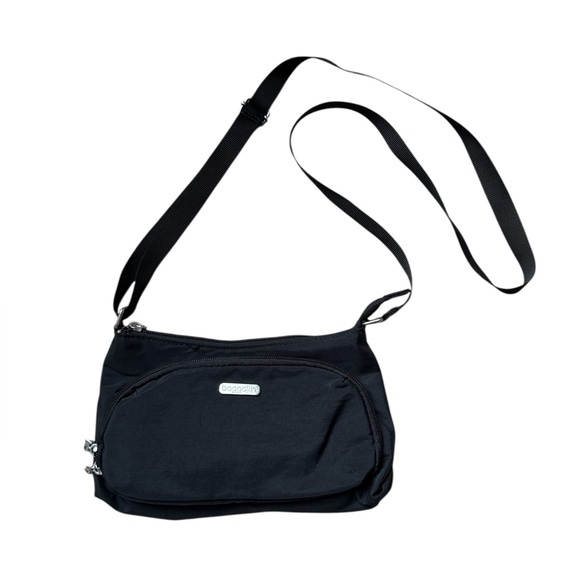 Baggallini Daily Black Crossbody Bag Discontinued MDB211B0018 - Picture 1 of 6